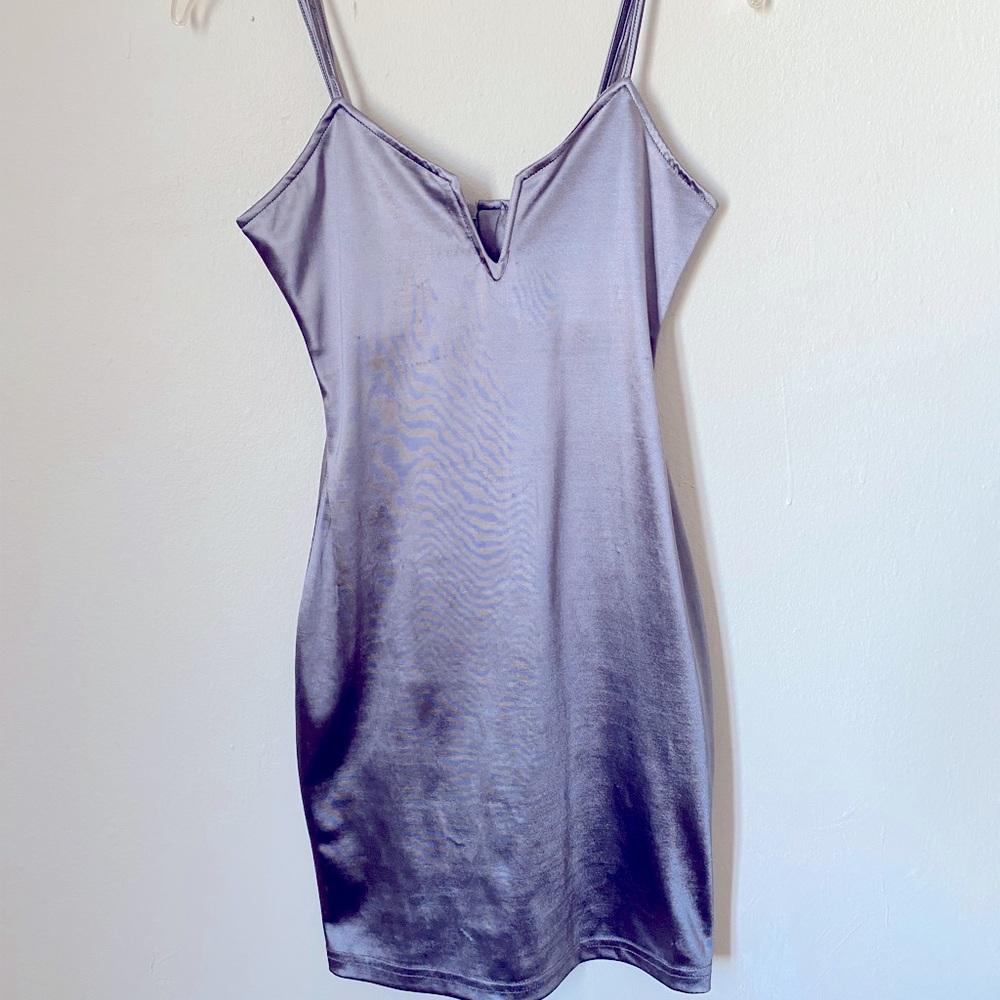 Cute mini MISSPAP satin dress.